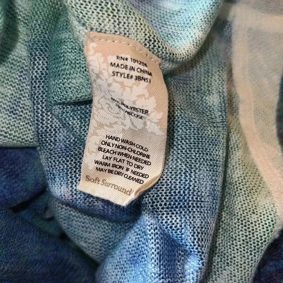 SOFT SURROUNDINGS Plein De Couleur Multicolored Abstract Paint Sweater - Picture 10 of 14